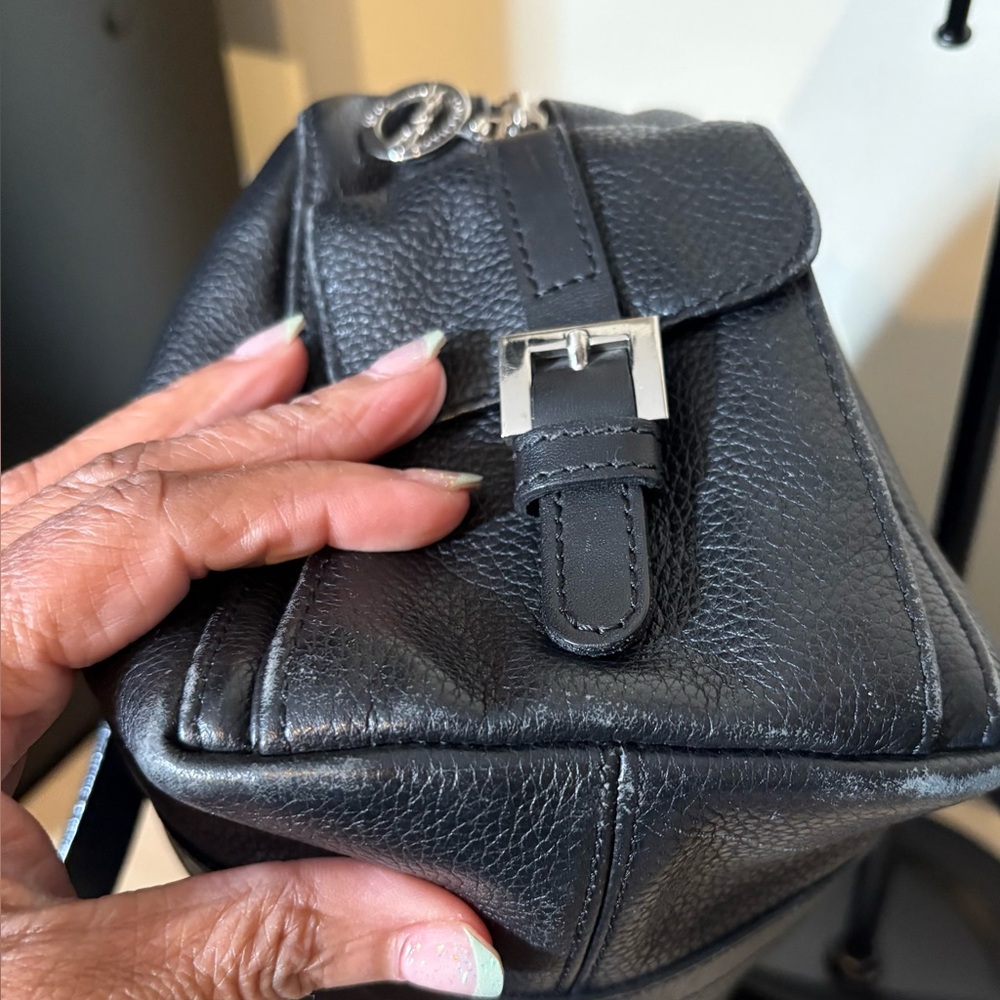 Longchamp Black Leather Handbag with Silver Buckle - Picture 3 of 9
